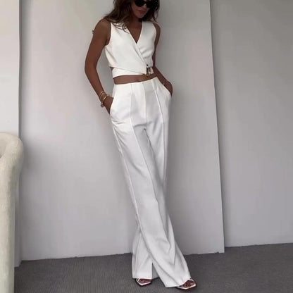 Conjunto Celina - Elegante de dos piezas con corte cruzado y pantalón recto