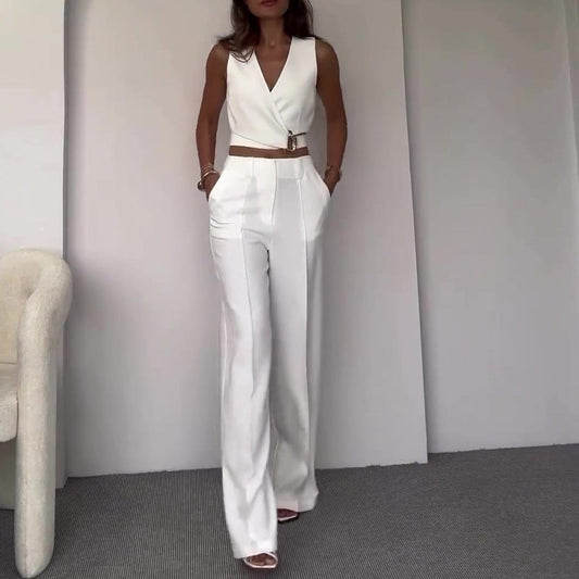 Conjunto Celina - Elegante de dos piezas con corte cruzado y pantalón recto